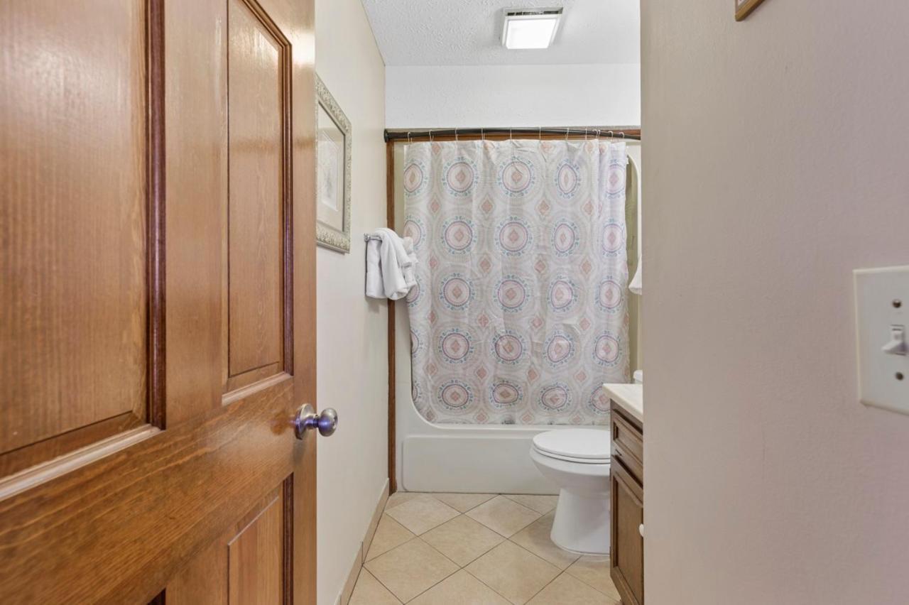 Spacious Modern Condo - 1St Floor - One Block To The Beach Myrtle Beach Exteriér fotografie